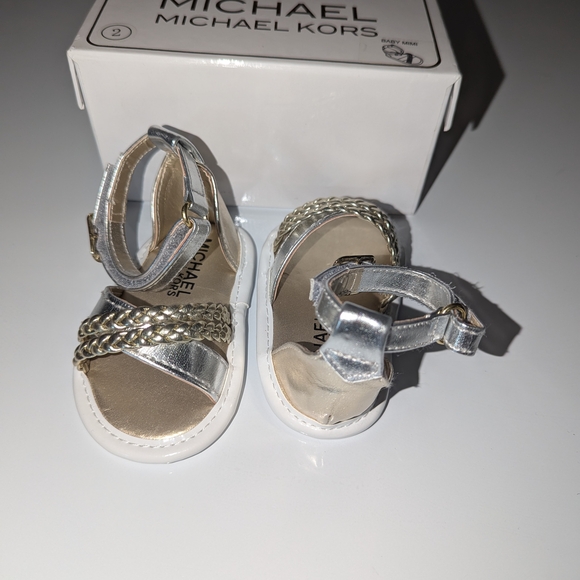 Michael Kors Baby Mimi Gold and White Kids Shoes - Picture 4 of 4